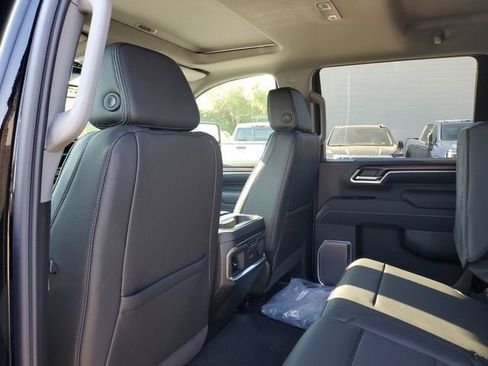 New 2026 GMC Sierra 2500 Denali w/ Denali Reserve Package AWD/4WD image 11