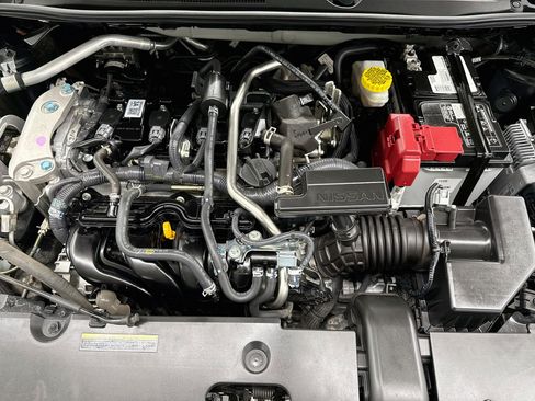 Used 2025 Nissan Sentra SV FWD image 30