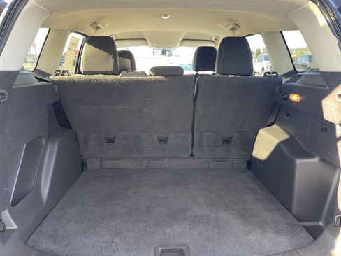Used 2017 Ford Escape SE AWD/4WD image 9