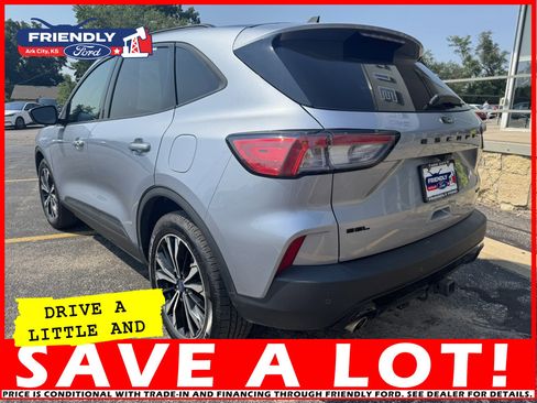 Used 2022 Ford Escape SEL w/ SEL Stealth AWD Package image 3