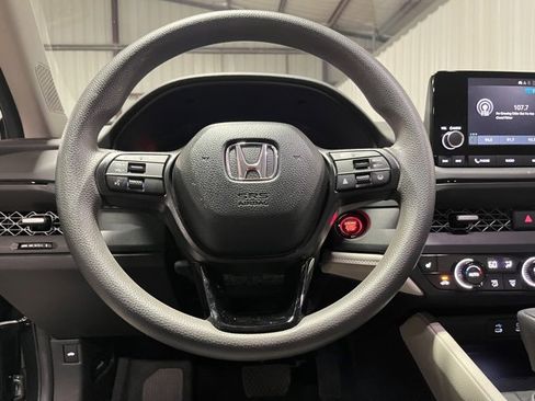 Used 2024 Honda Accord EX image 17
