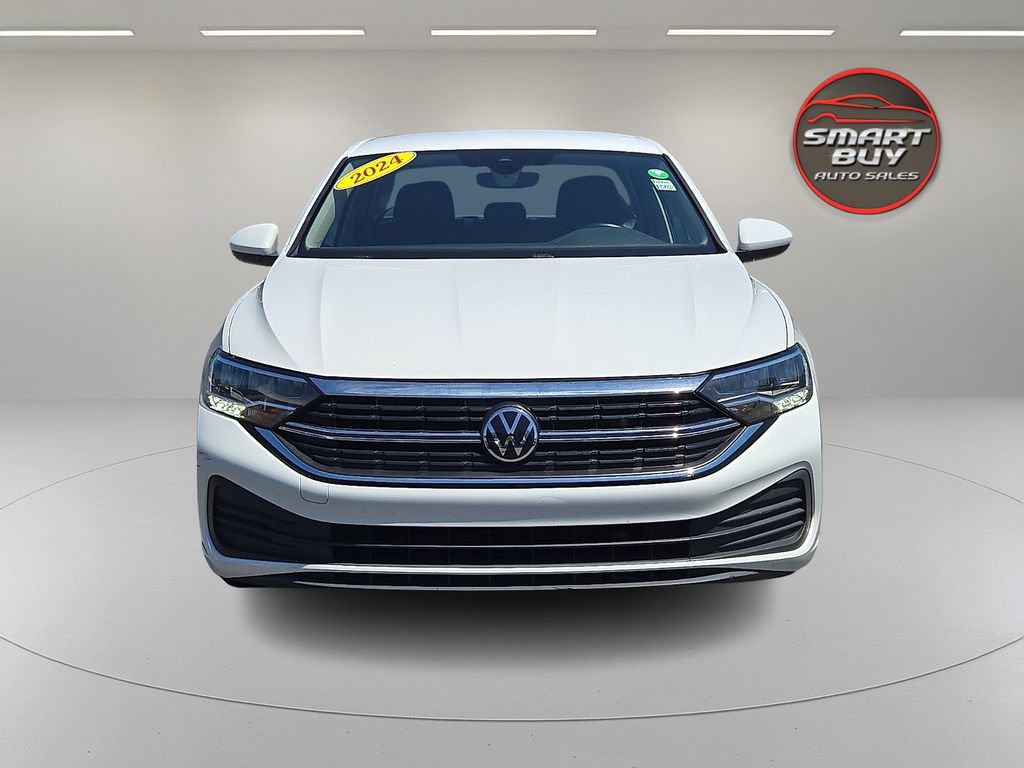 Used 2024 Volkswagen Jetta S FWD image 3