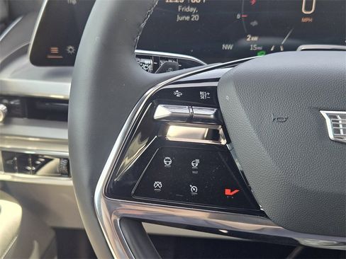 New 2026 Cadillac Vistiq Sport w/ LPO, Floor Liner Package image 28