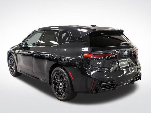 Used 2026 BMW iX xDrive45 w/ M Sport Package AWD/4WD image 3