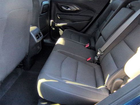 Certified 2023 GMC Terrain SLE w/ Driver Convenience Package image 24