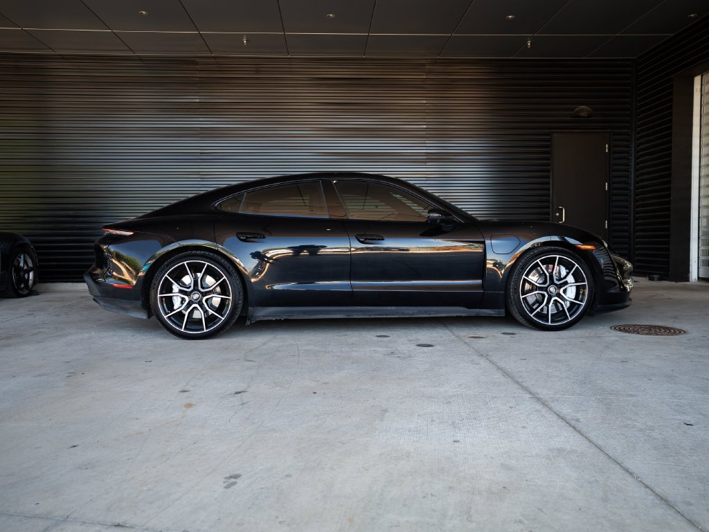 Certified 2022 Porsche Taycan RWD image 8