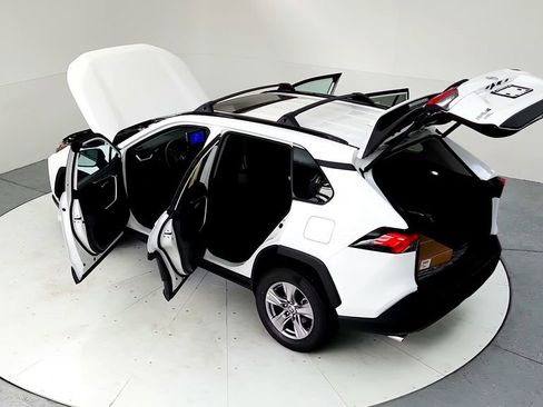 Certified 2023 Toyota RAV4 XLE w/ Convenience Package AWD/4WD image 25
