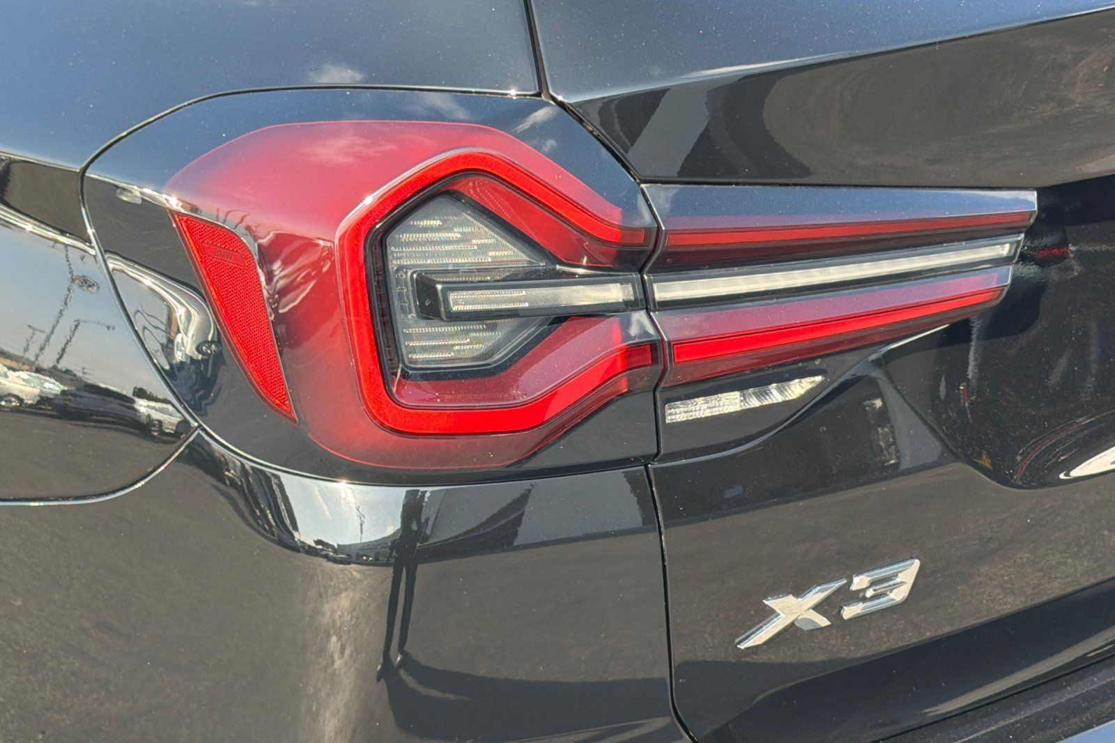 Used 2024 BMW X3 sDrive30i w/ Convenience Package RWD image 27
