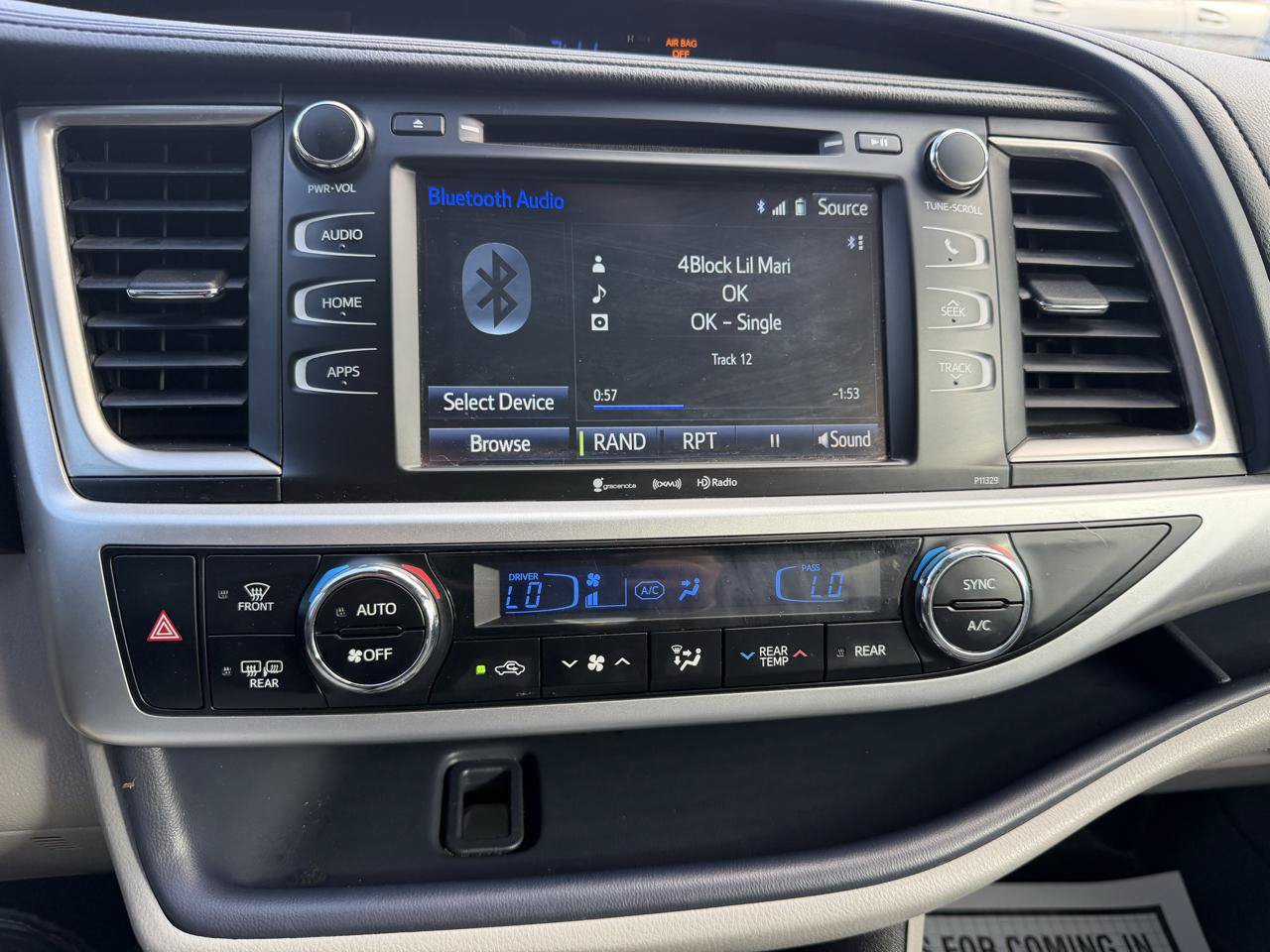 Used 2017 Toyota Highlander Plus AWD/4WD image 20