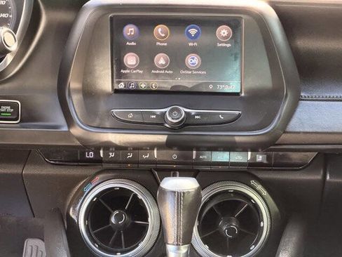 Used 2020 Chevrolet Camaro LT image 15