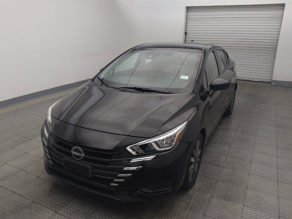 Used 2023 Nissan Versa SV FWD image 15