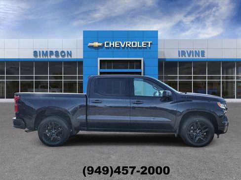 Used 2023 Chevrolet Silverado 1500 RST w/ LPO, Dark Essentials Package RWD image 9