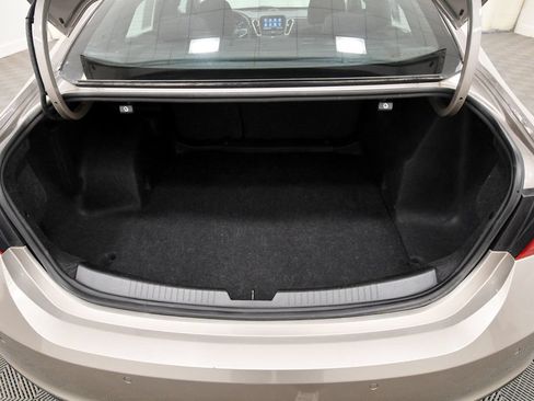 Used 2024 Chevrolet Malibu LT FWD image 7