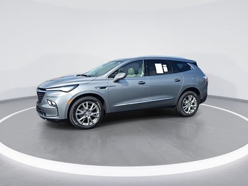 Used 2023 Buick Enclave Premium w/ Experience Buick Package AWD/4WD image 5