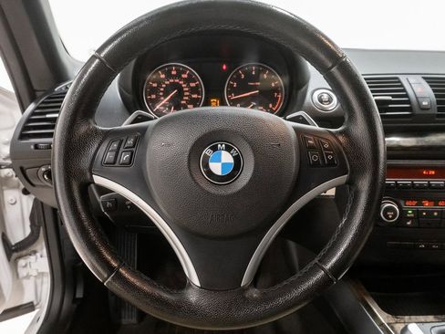 Used 2011 BMW 135i Convertible RWD image 12