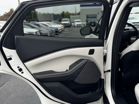 Used 2024 Ford Mustang Mach-E Premium image 7