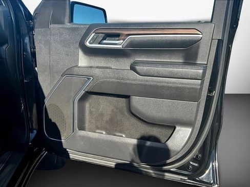 Used 2022 Chevrolet Silverado 1500 LT image 17