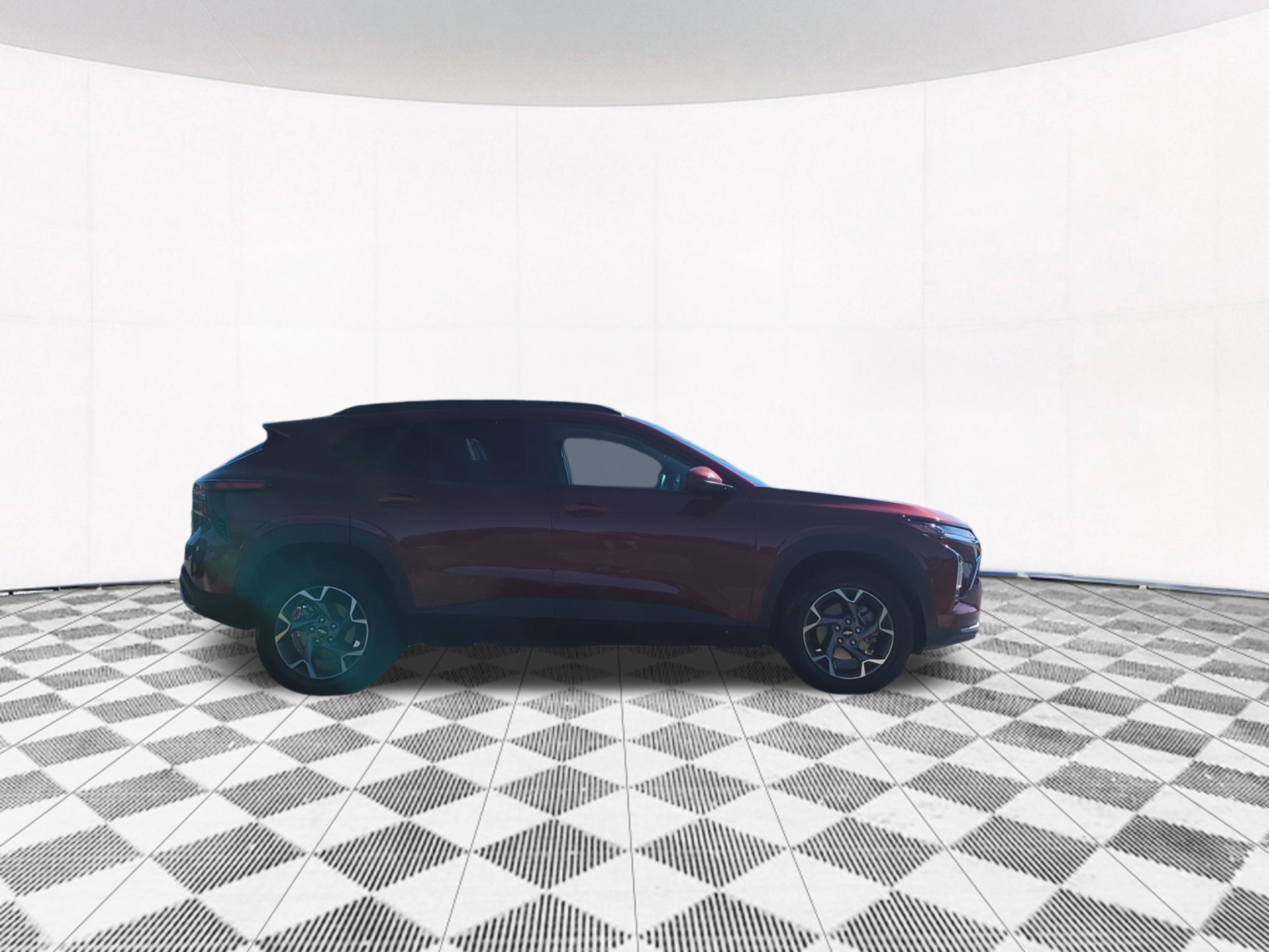 Used 2025 Chevrolet Trax LT FWD image 16