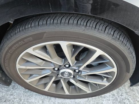 Used 2022 Hyundai Sonata Limited FWD image 5