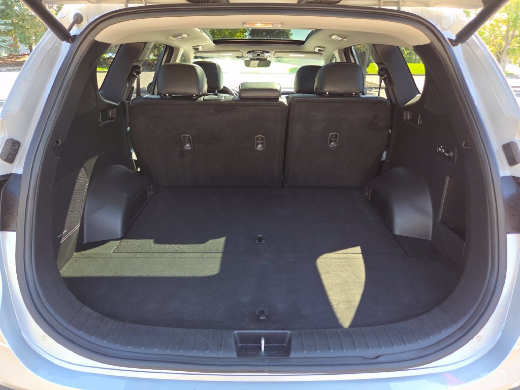 Used 2021 Hyundai Santa Fe SEL w/ Convenience + Premium Package AWD/4WD image 26