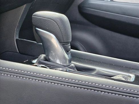 Used 2023 Nissan Kicks SR w/ SR Premium Package image 11