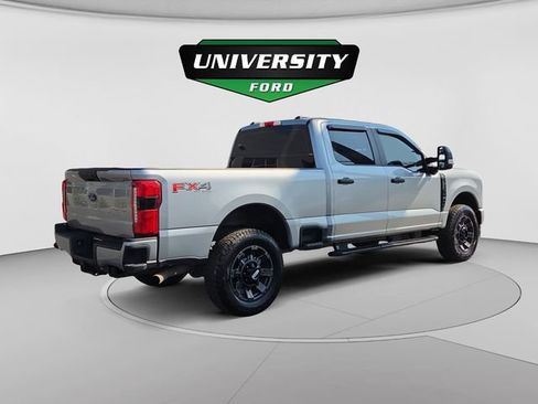 Used 2024 Ford F250 XL w/ STX Appearance Package AWD/4WD image 3