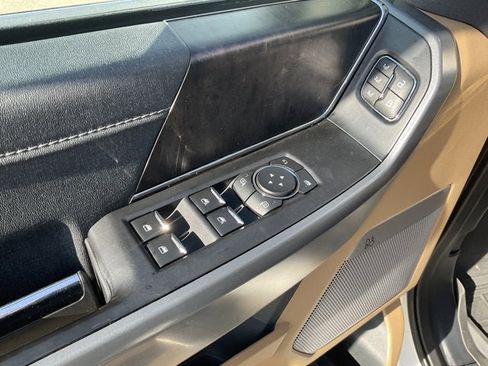 Used 2021 Ford F150 Lariat w/ Equipment Group 502A High image 10