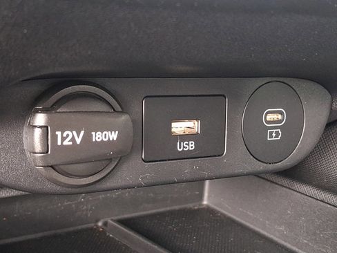Certified 2024 Hyundai Elantra SEL w/ Convenience Package FWD image 26