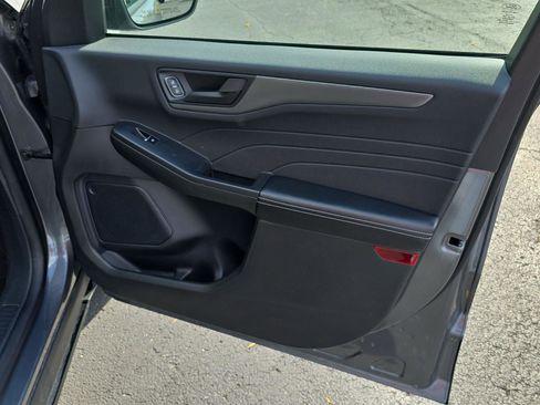 Used 2024 Ford Escape Active image 31