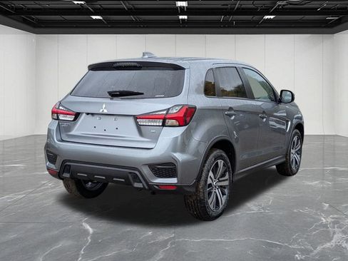 New 2025 Mitsubishi Outlander Sport SE image 5