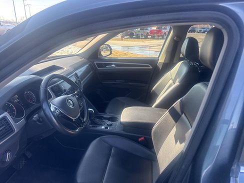 Used 2018 Volkswagen Atlas SE image 5