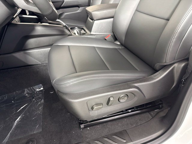 New 2026 Chevrolet Colorado Trail Boss AWD/4WD image 11