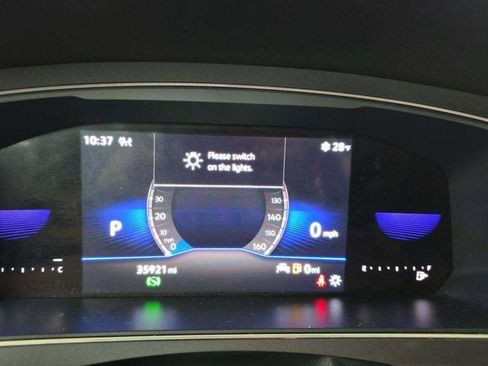 Used 2022 Volkswagen Tiguan S image 17