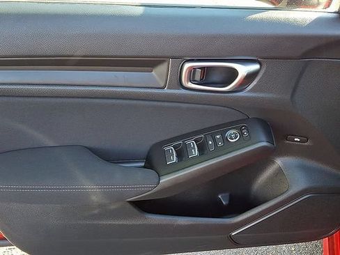 Certified 2025 Honda Civic LX image 15