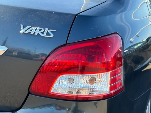Used 2012 Toyota Yaris Sedan image 17
