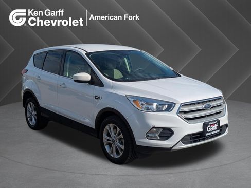 Used 2019 Ford Escape SE AWD/4WD image 1