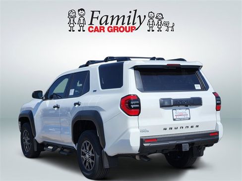 New 2026 Toyota 4Runner SR5 image 3