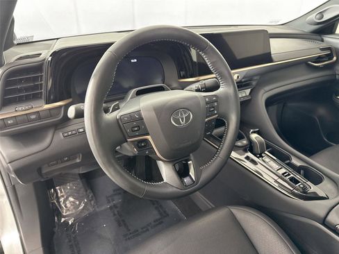 Certified 2024 Toyota Crown Platinum AWD/4WD image 4