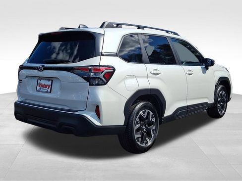 Used 2026 Subaru Forester Premium AWD/4WD image 6