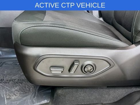 New 2025 Jeep Grand Cherokee L Laredo image 18