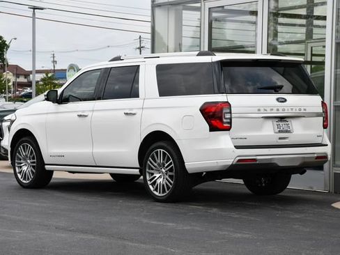 Used 2024 Ford Expedition Max Platinum AWD/4WD image 10