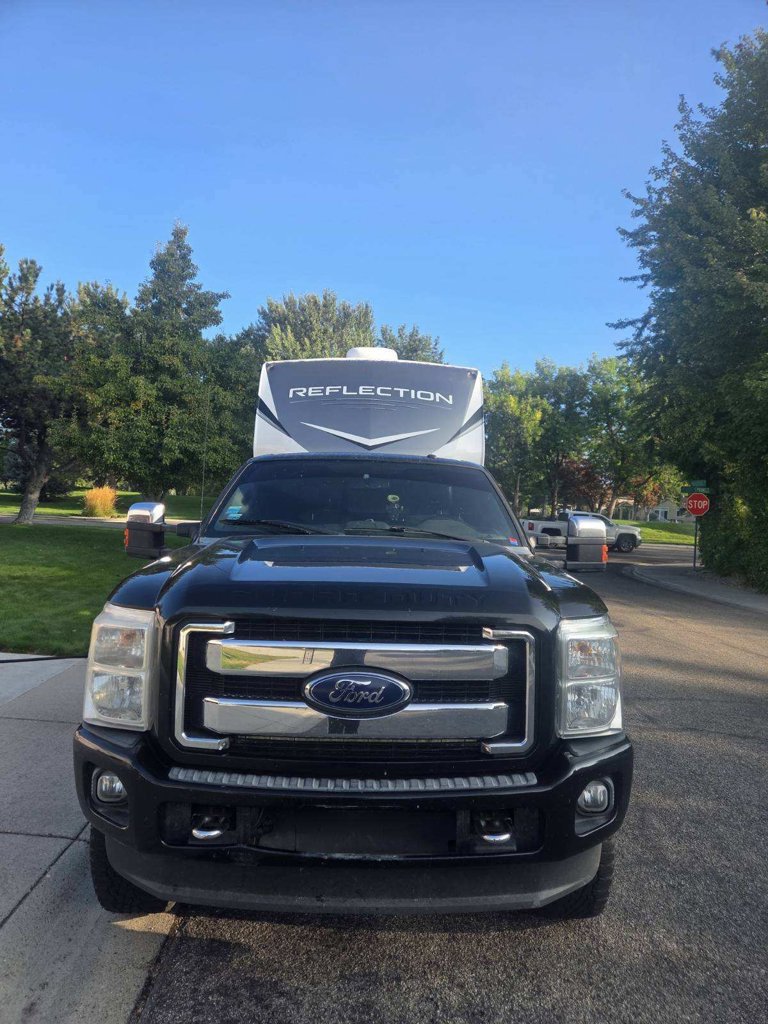 Used 2016 Ford F250 Lariat w/ Lariat Ultimate Package AWD/4WD image 1