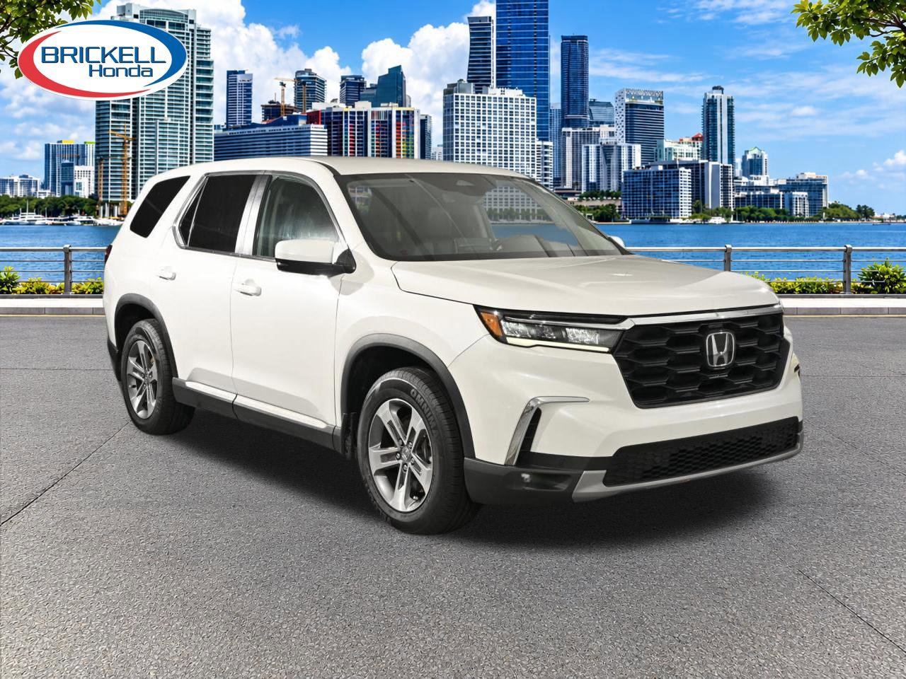 Certified 2025 Honda Pilot EX-L 360° Tour