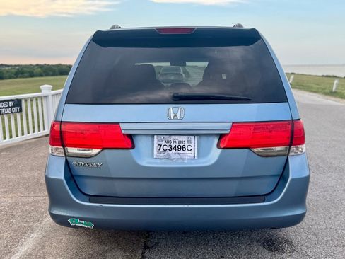Used 2010 Honda Odyssey EX image 17