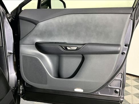 Used 2023 Lexus RZ 450e Premium image 21