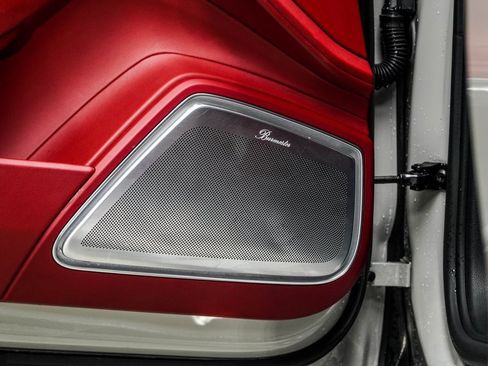 Used 2020 Porsche Panamera GTS image 36