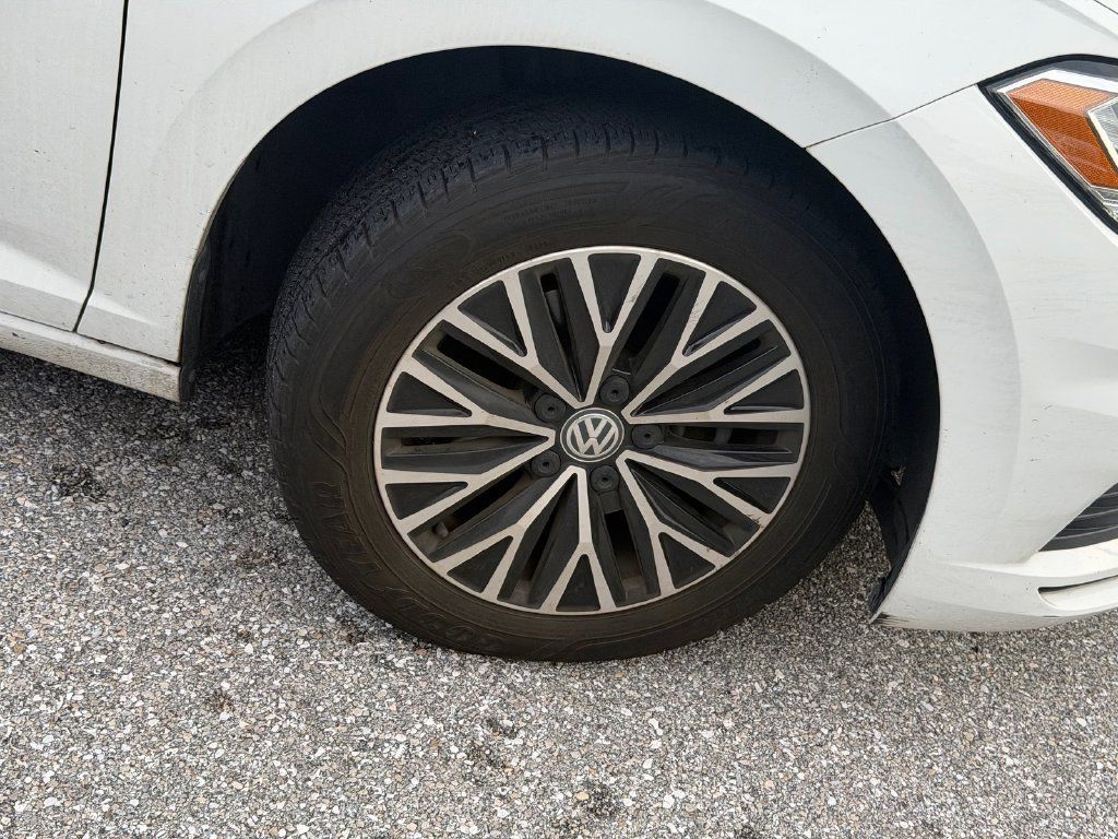Used 2019 Volkswagen Jetta FWD image 9