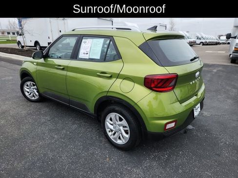 Used 2020 Hyundai Venue SEL w/ Convenience Package image 5