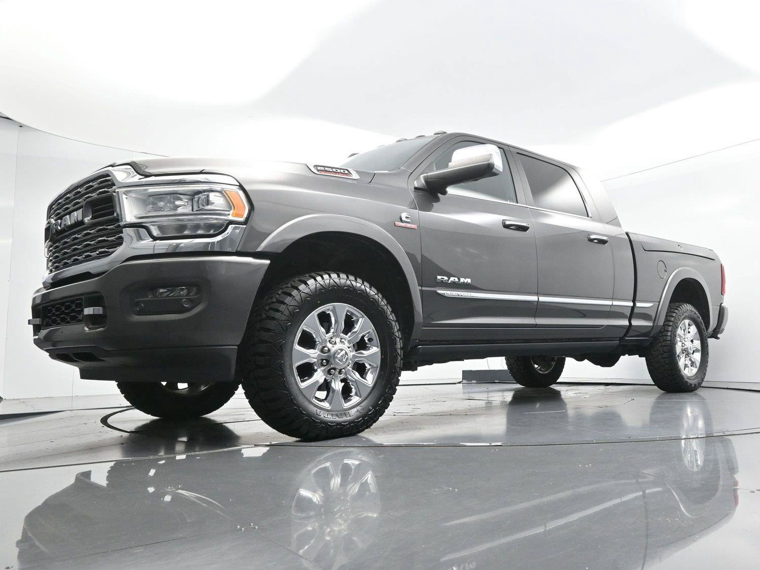 Used 2020 RAM 2500 Limited AWD/4WD image 48