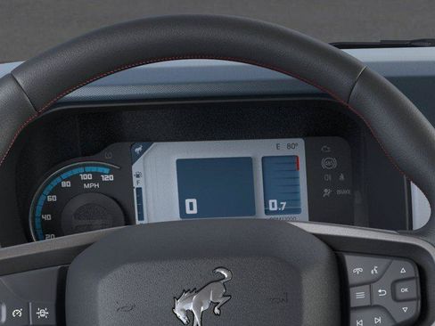 New 2025 Ford Bronco Heritage Edition AWD/4WD image 13